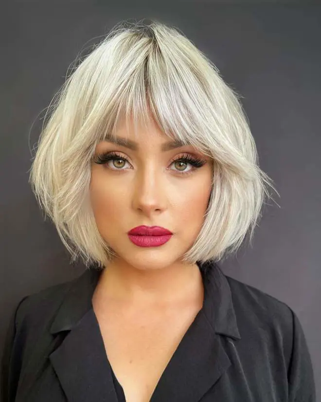Corte de pelo bob con flequillo desfilado