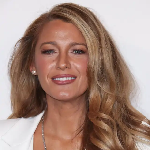 Blake Lively (37 años): "En el instituto llevaba gloss con cantidades alarmantes de chili para unos labios más voluminosos. Me encantaban las malas ideas”